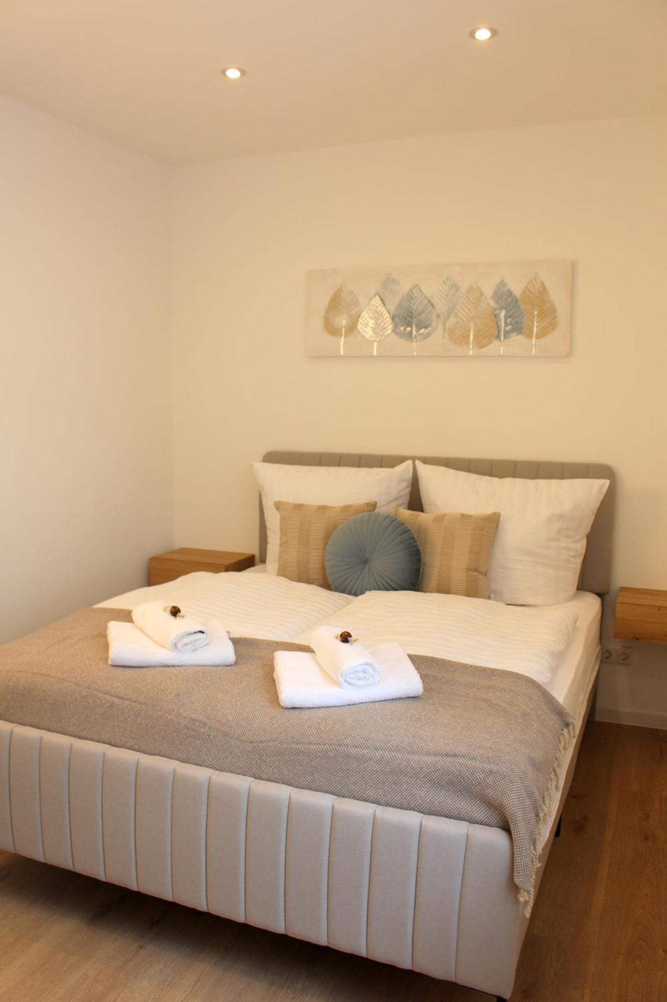 Apartment Mit Voll Ausgestatetter Kueche, Badewanne, Balkon, Parkplatz Vor Dem Haus, Ruhig Gelegen, Ada4 Кулмбах Екстериор снимка